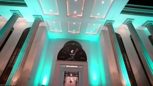 تدشين ساعات عساف